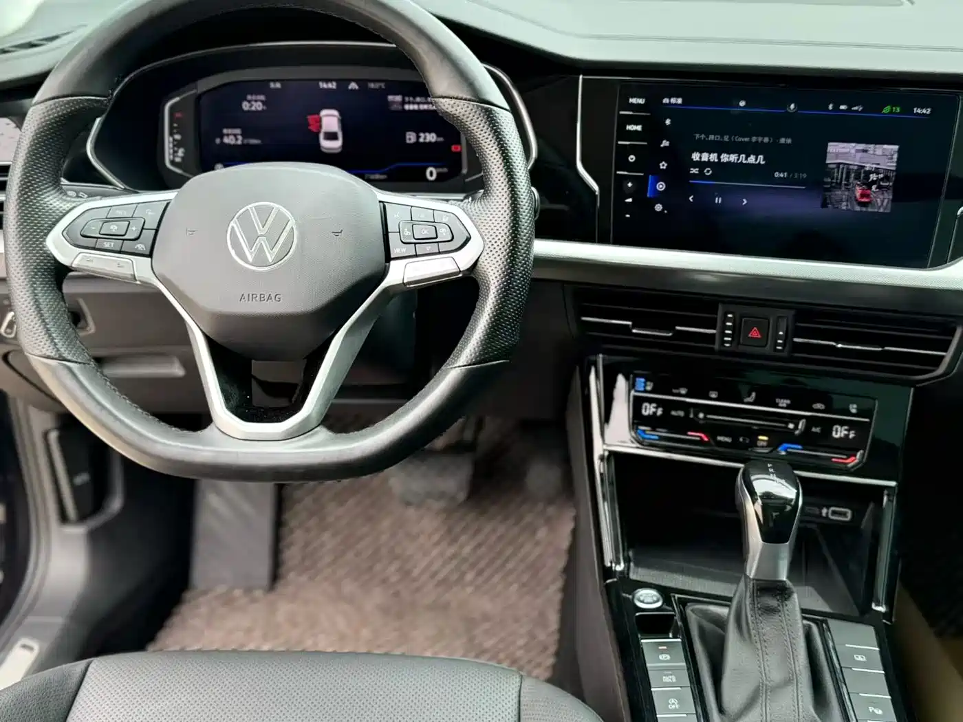 Volkswagen Passat 2022 380TSI Flagship Edition фото 6