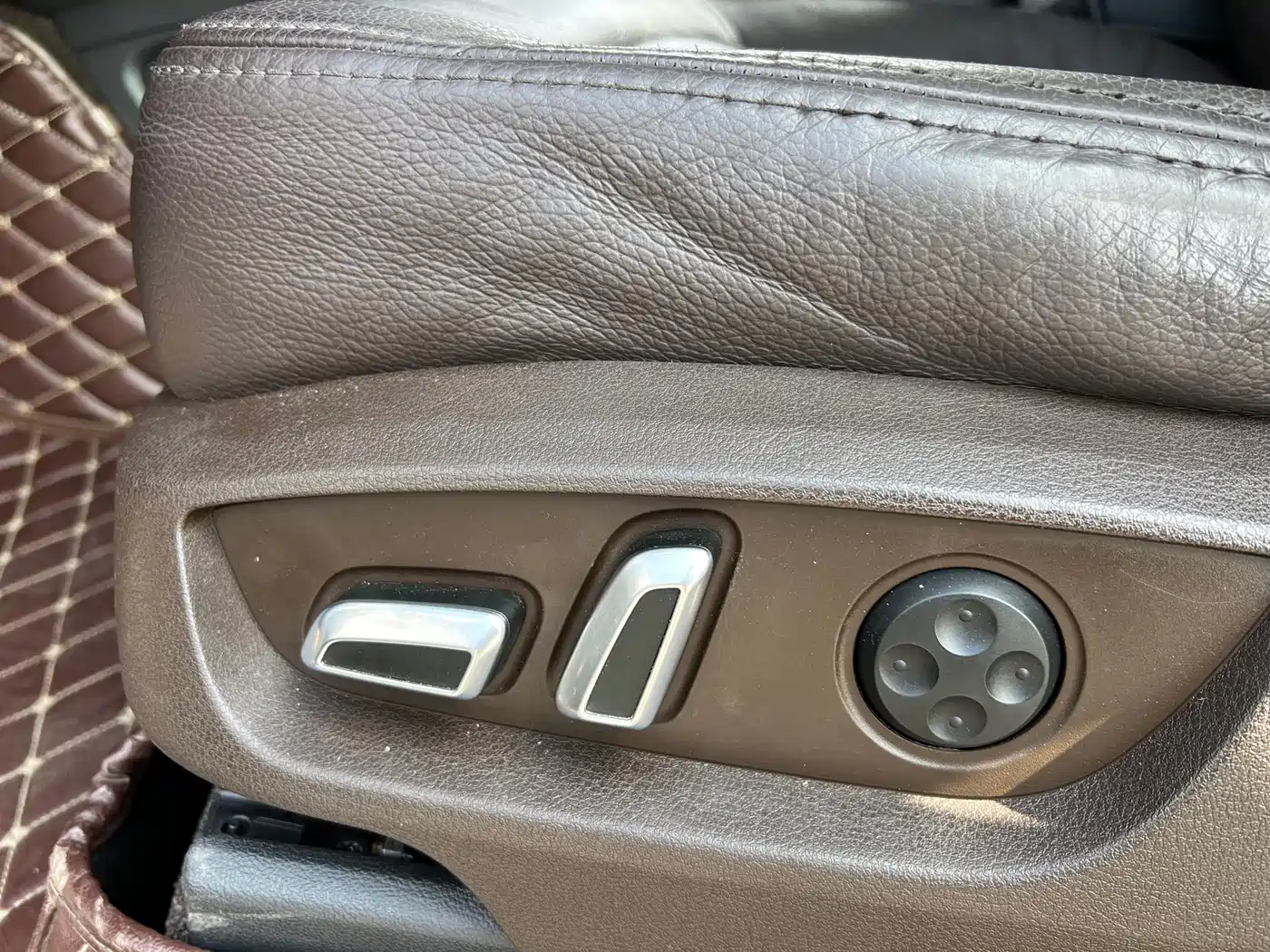 Audi Q7 2015 35 TFSI Progressive фото 12