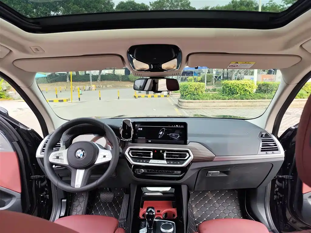BMW X3 2023 Facelift xDrive30i Leading M Night Package фото 4