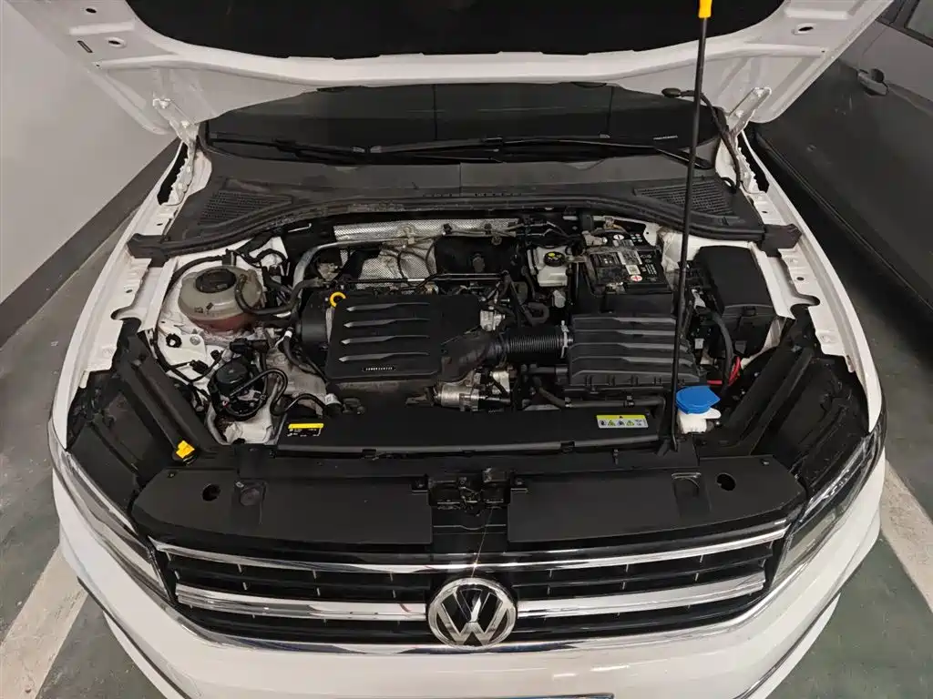 Volkswagen Bora 2020 1.5L Automatic Elite фото 16