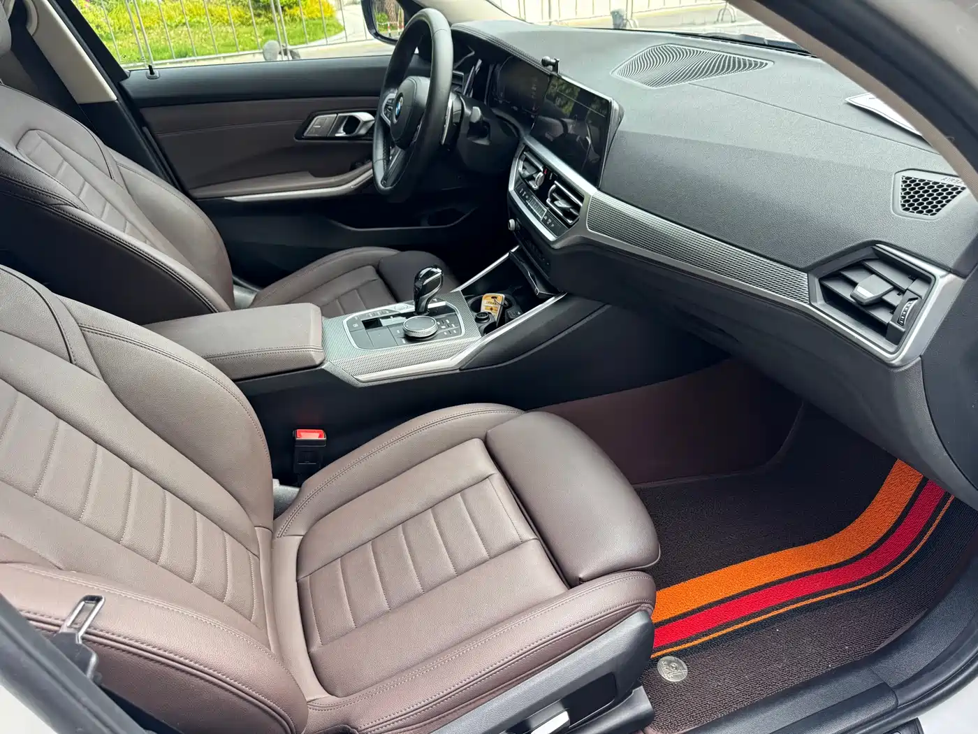 BMW 3 Series 2021 325Li M Sport Night Edition фото 16