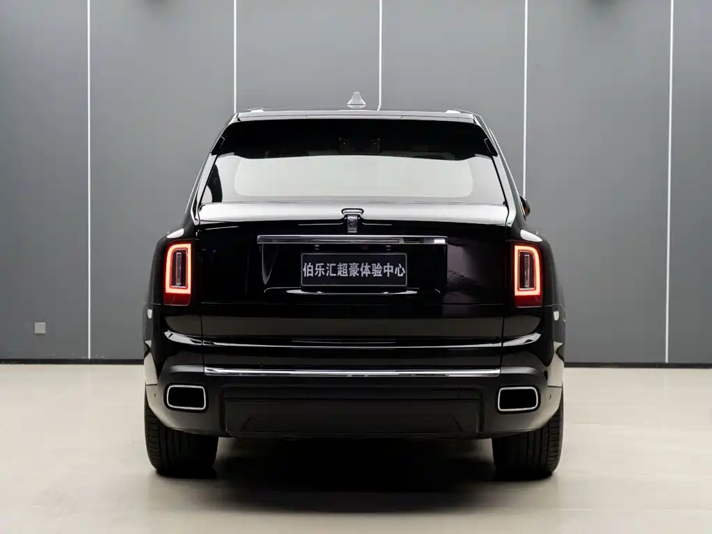 Rolls-Royce Cullinan 2022 2018 4-Seater Version