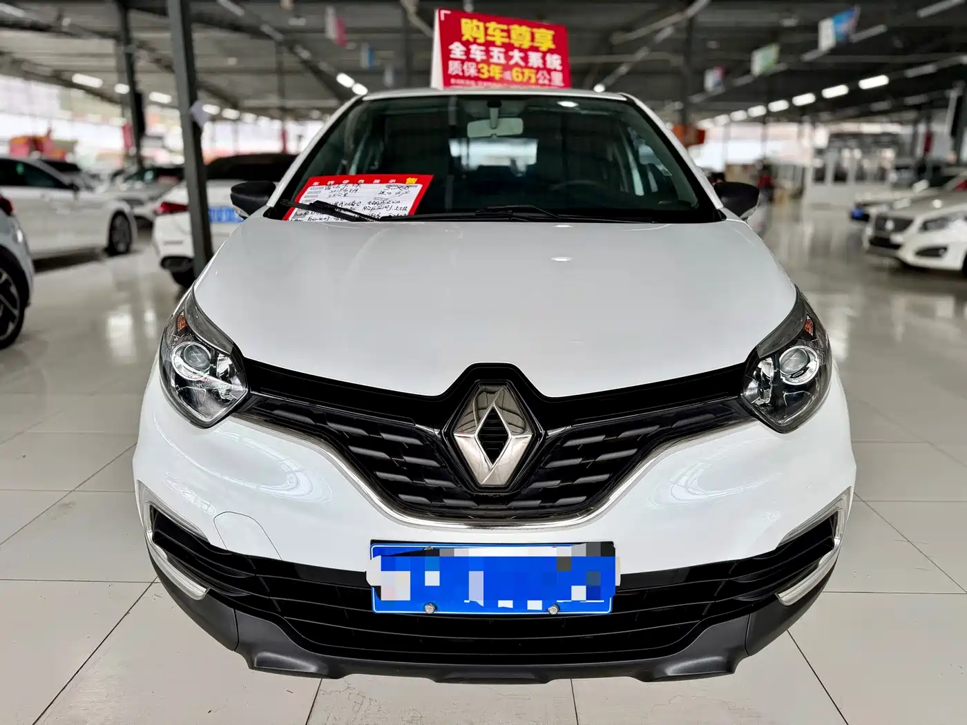 Renault Captur 2019 2018 TCe190 Urban Style
