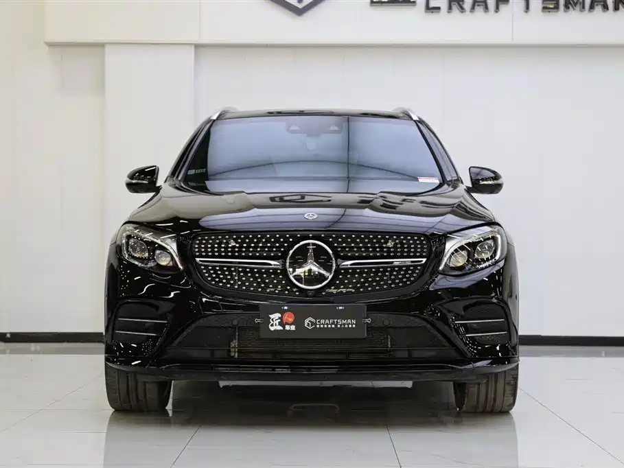 Mercedes-Benz GLC AMG 2017 AMG GLC 43 4MATIC фото 18