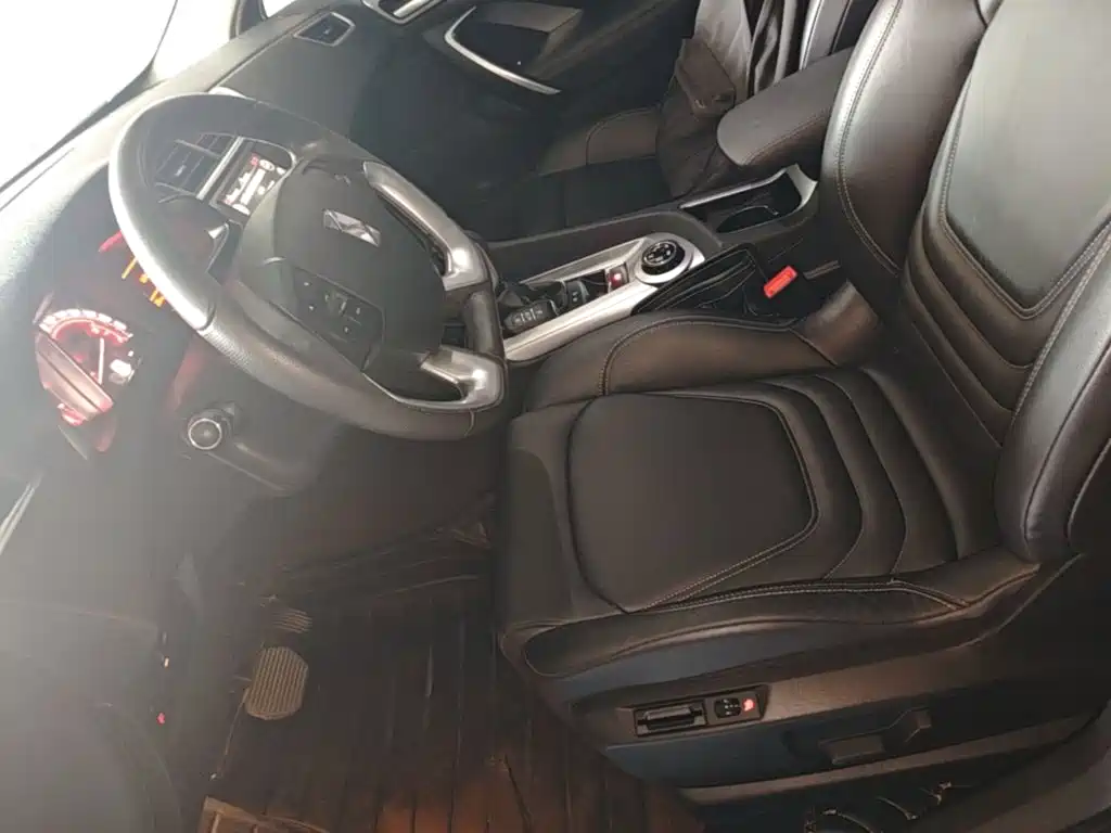 DS 6 2017 2016 1.6T Luxury THP160