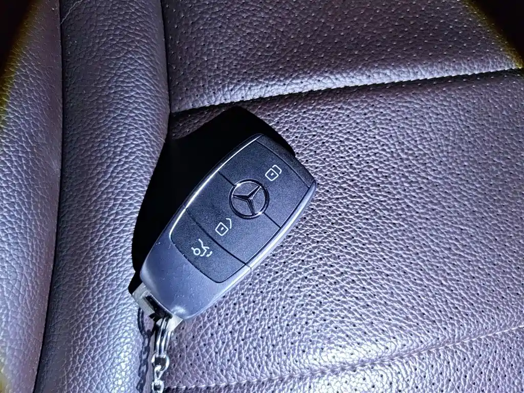 Mercedes-Benz GLC 2021 GLC 260 L 4MATIC Luxury фото 12
