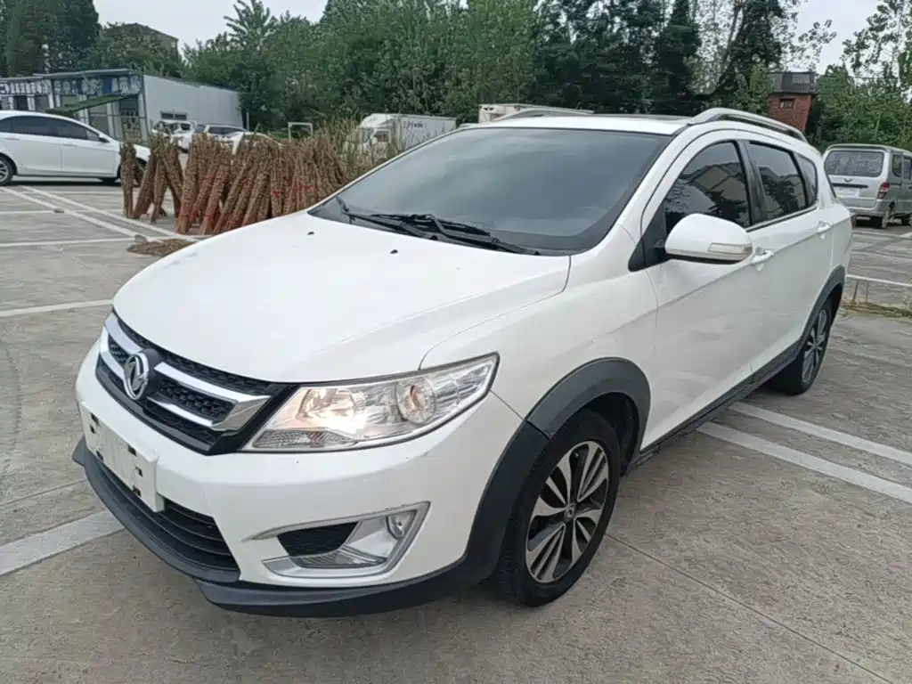 Dongfeng Aeolus Dongfeng Fengshen AX3 2016 2016 1.4T Manual Ultimate Cool Edition