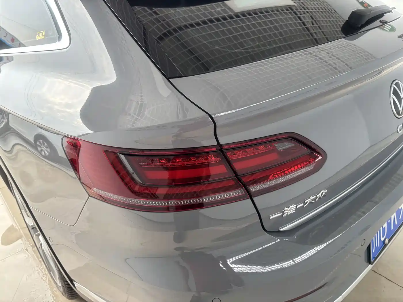 Volkswagen CC 2025 2026 Shooting Brake 380TSI Hunter's Heart 30 Million Special