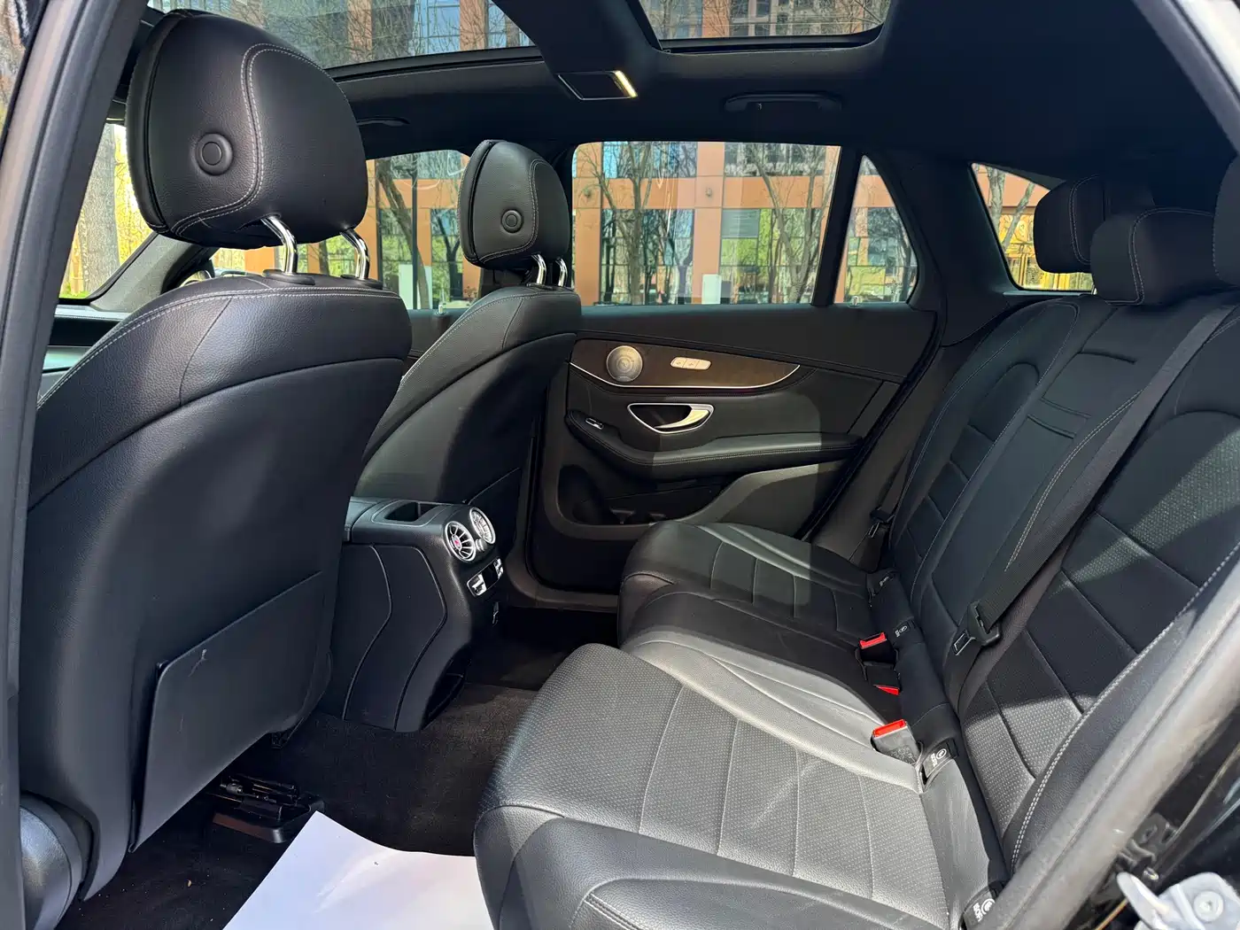 Mercedes-Benz GLC 2020 Facelift GLC 300 L 4MATIC Dynamic фото 14