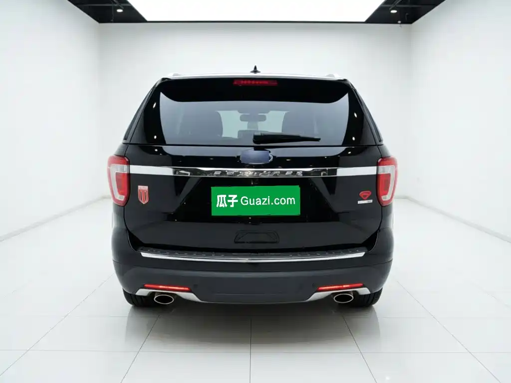 2019 Ford Explorer (Import)