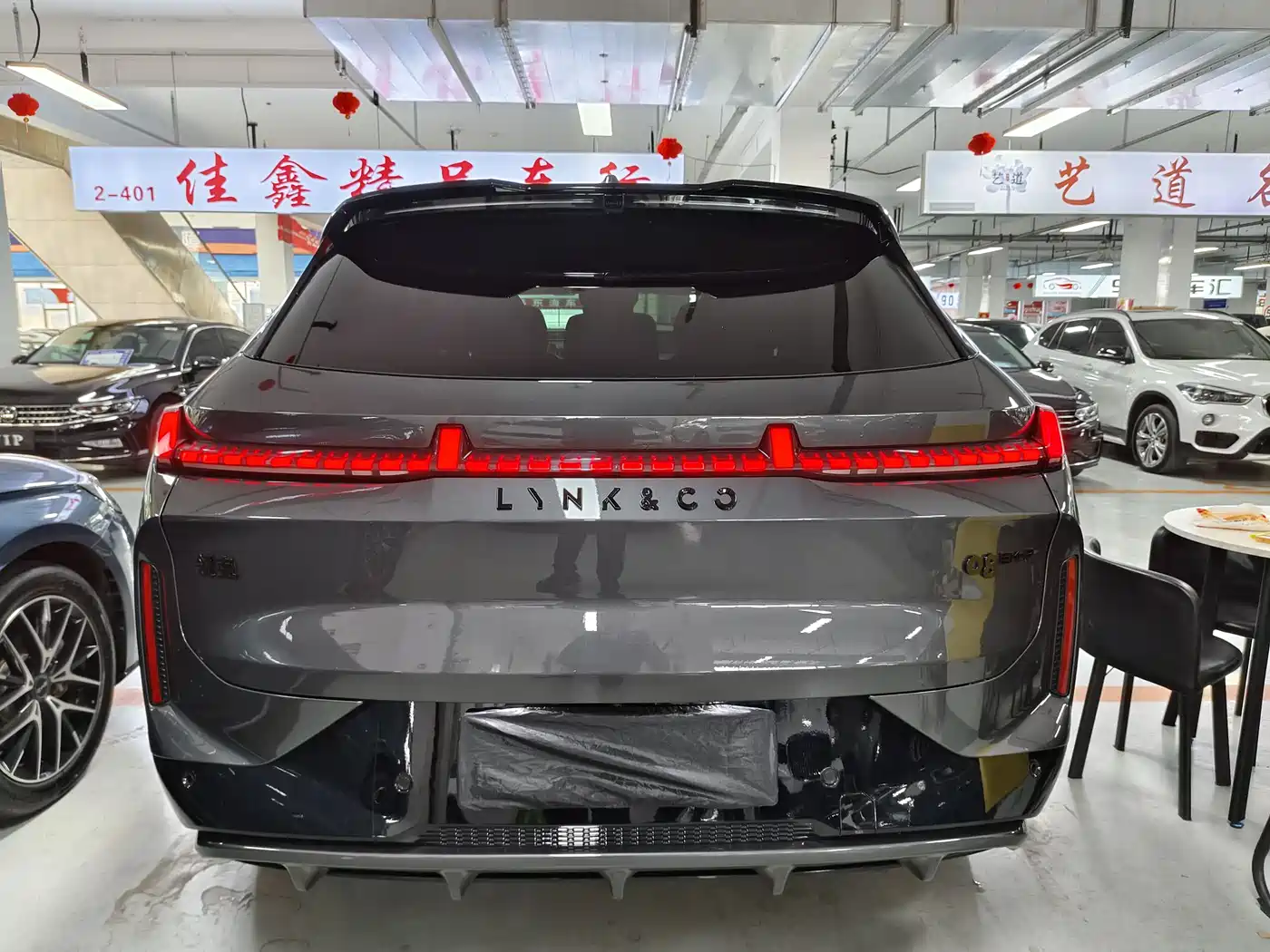 Lynk & Co 08 EM-P 2025 120km Long Range Pro фото 5