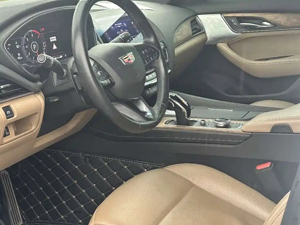 CADILLAC CT5