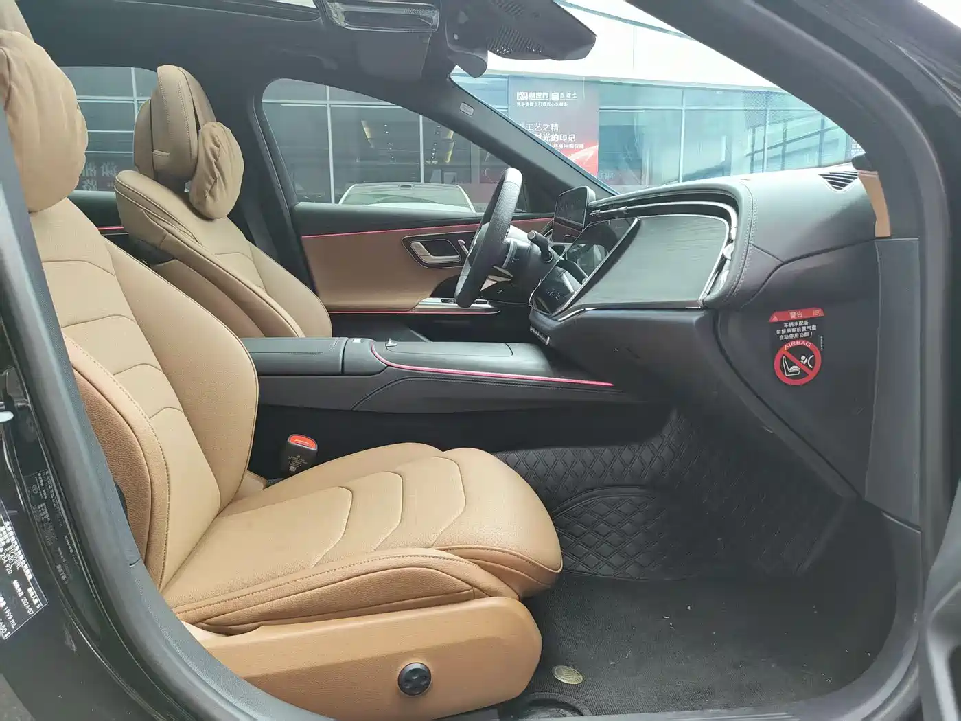 Mercedes-Benz E-Class 2024 E 300 L Fashion фото 10