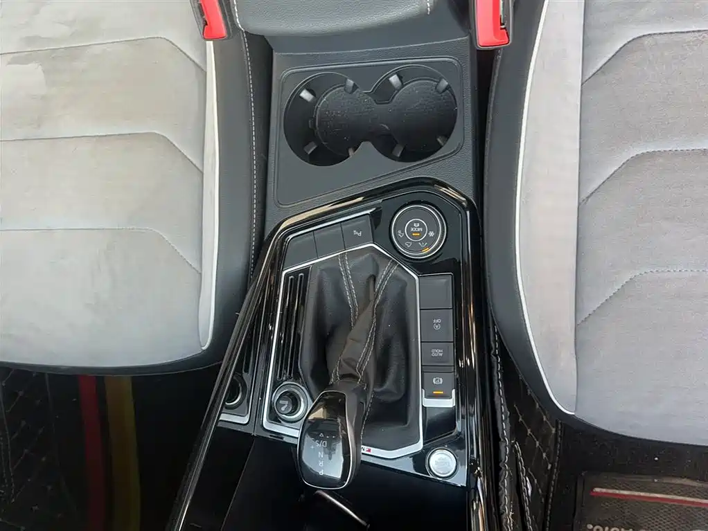 Volkswagen Tayron 2019 380TSI 4WD R-Line China V фото 6