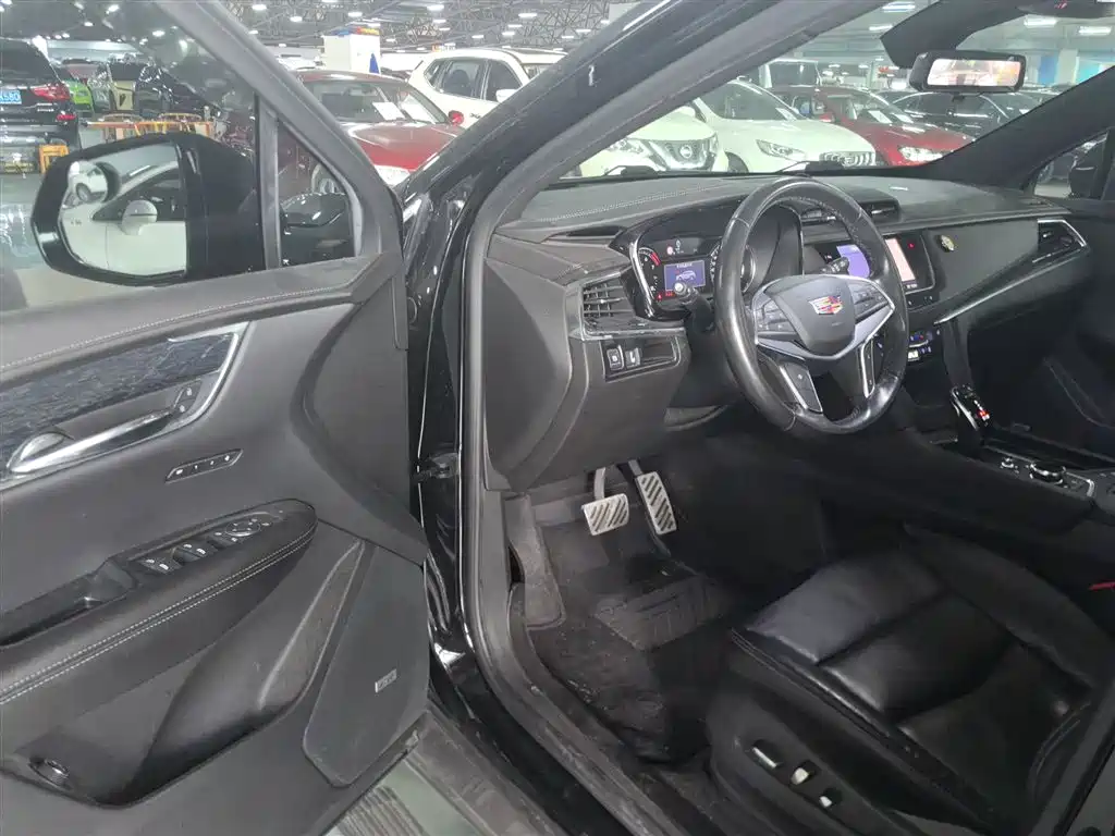 Cadillac XT5 2020 28T Luxury Model фото 16