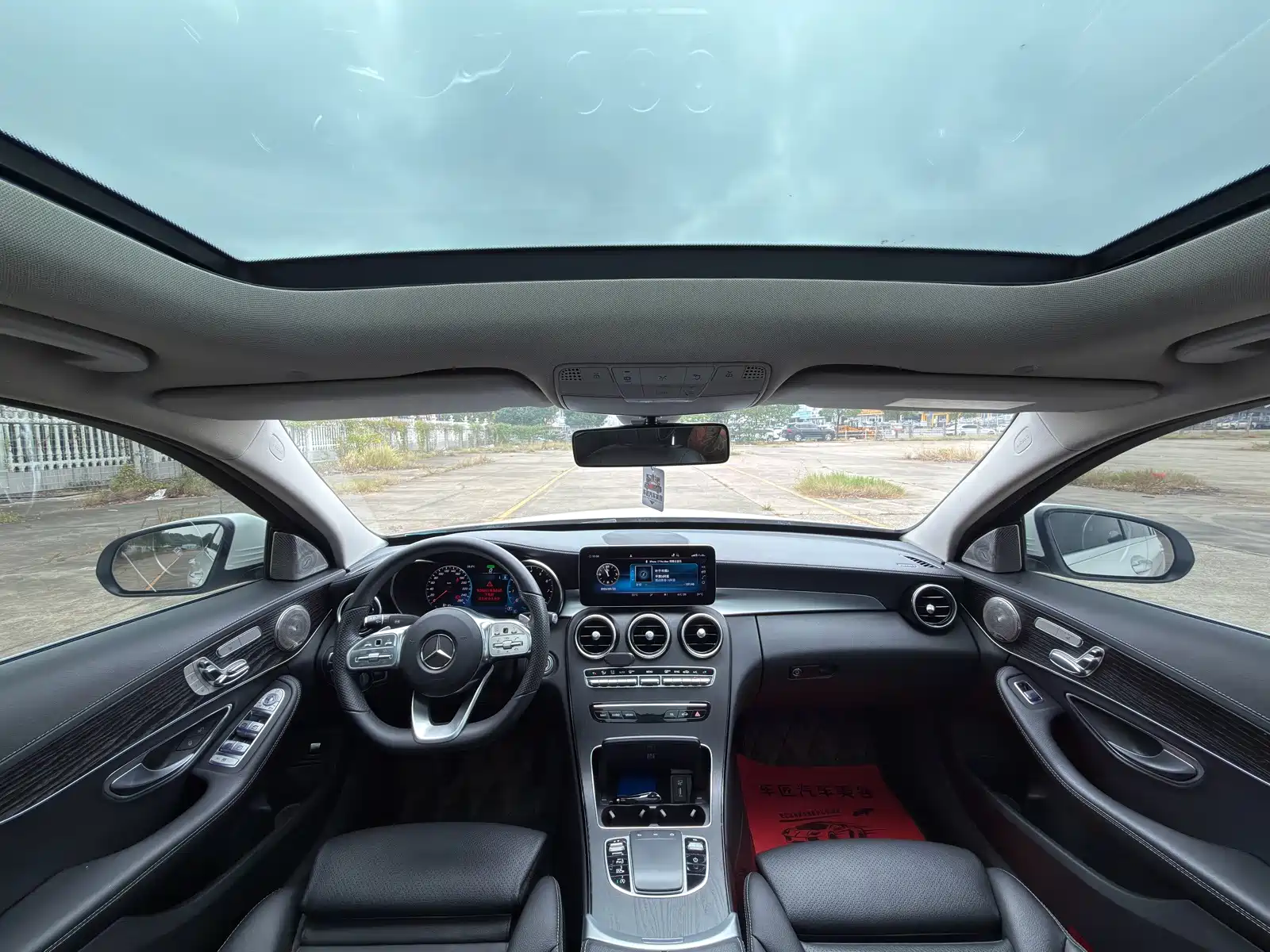 Фото 5 - Mercedes-Benz C-Class
