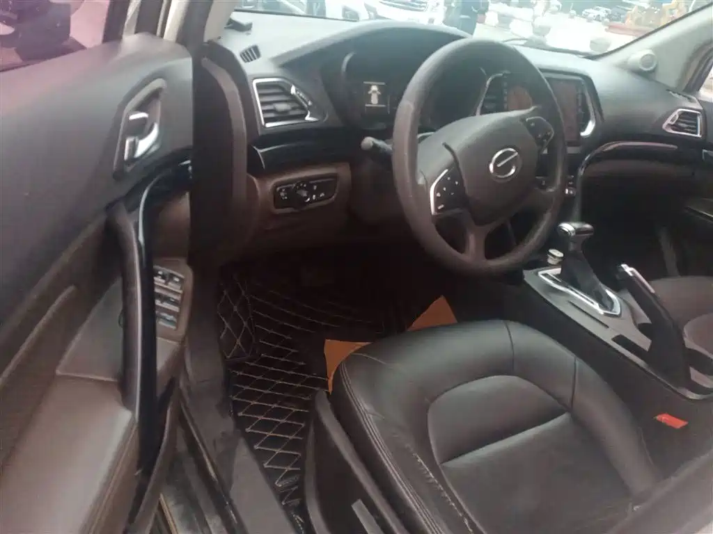 GAC Trumpchi Trumpchi GS4 2015 200T G-DCT Elite Edition фото 16