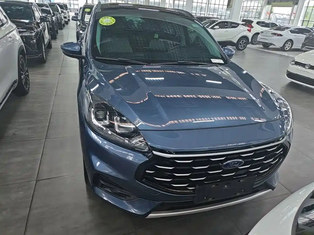 Ford Escape 2023 2020 EcoBoost 245 2WD Leisure Edition