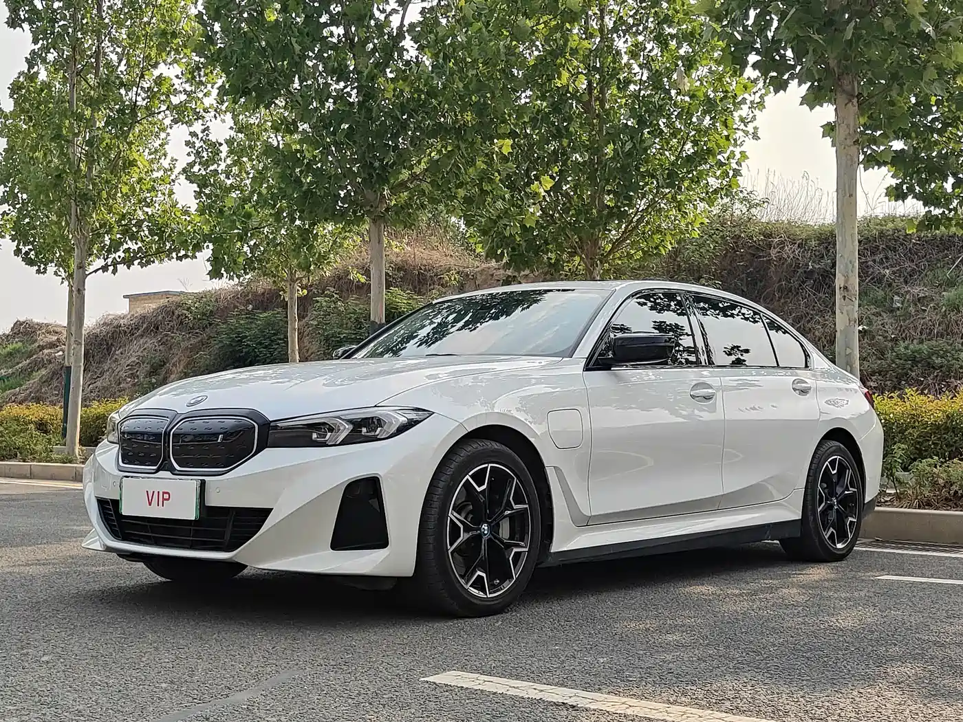 BMW i3 2023