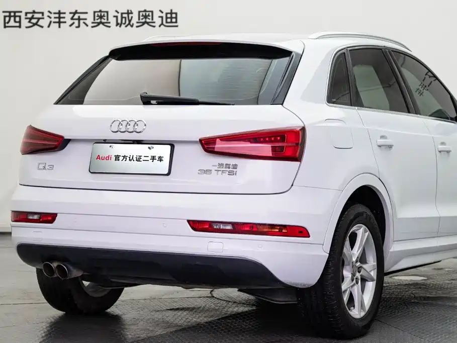 Фото 24 - Audi Q3