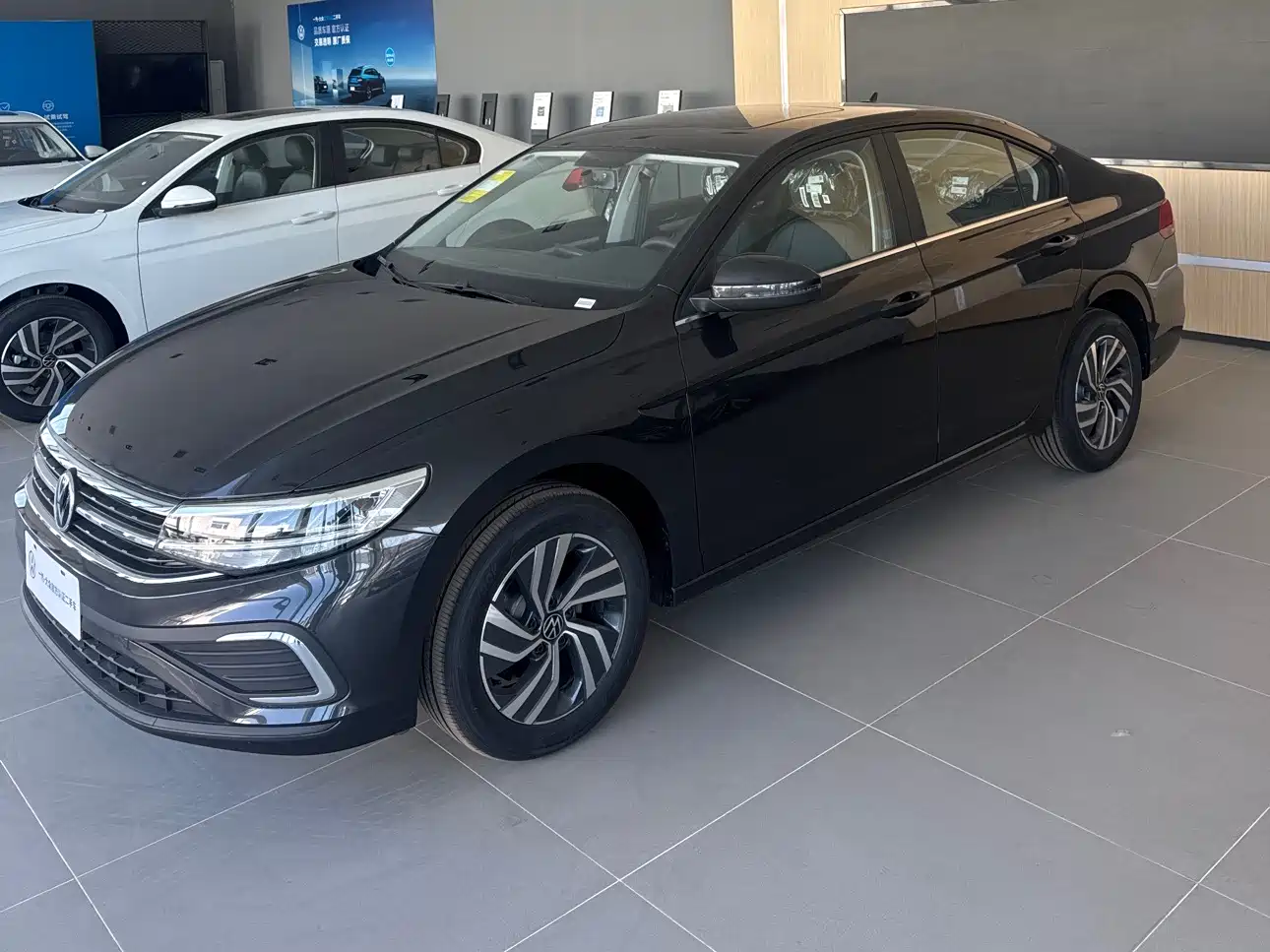 Volkswagen Bora 2026 200TSI DSG Navigation Edition