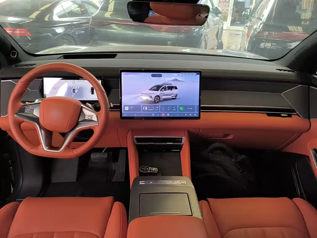 BYD Tang L 2025 2025 DM 175KM Drone Player Edition