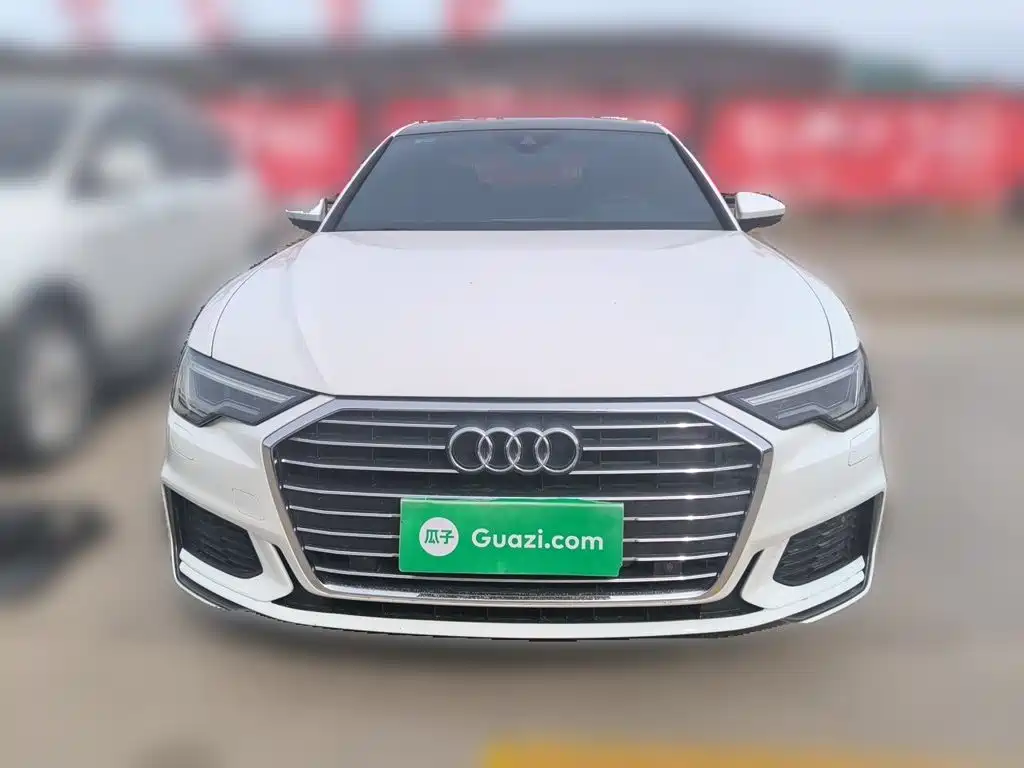 Фото 24 - Audi A6L