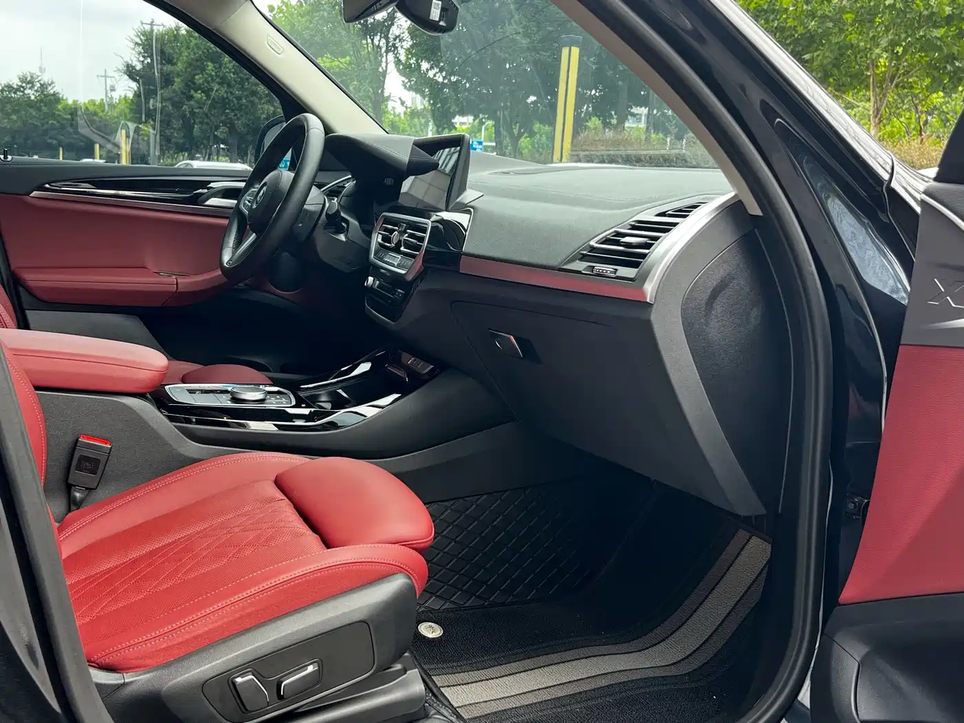 BMW iX3 2024 2023 Leading Type