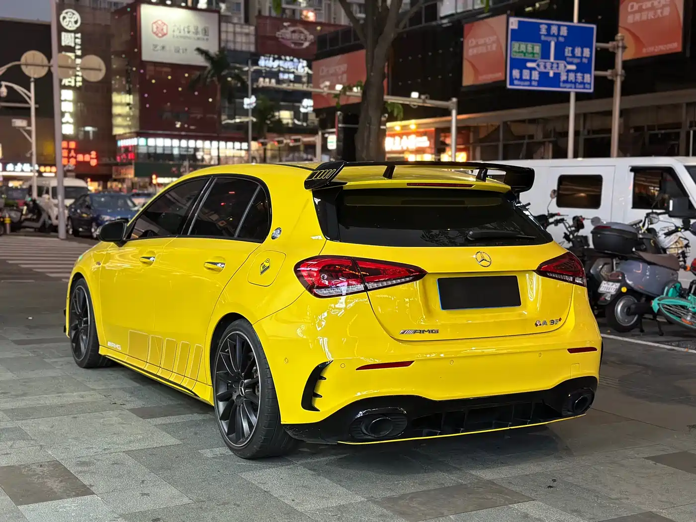 MERCEDES-BENZ A CLASS AMG