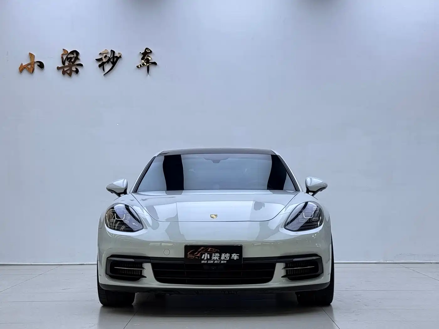Porsche Panamera 2019 Panamera 4 Executive Long Wheelbase 2.9T фото 3