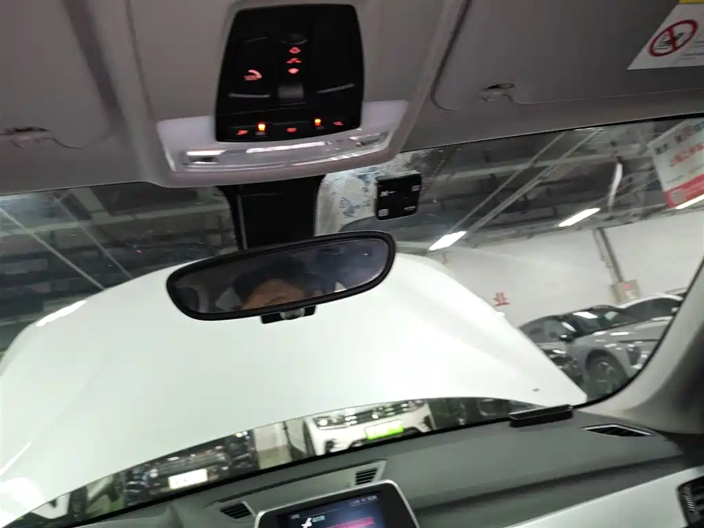 BMW X1 2019 sDrive20Li Leading Model фото 14