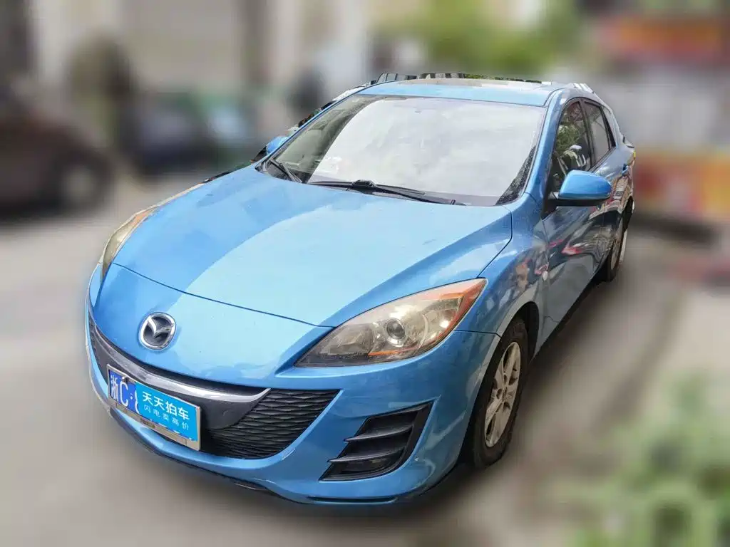 Mazda Mazda3 (Import) 2010 2010 Hatchback 1.6 Automatic Luxury