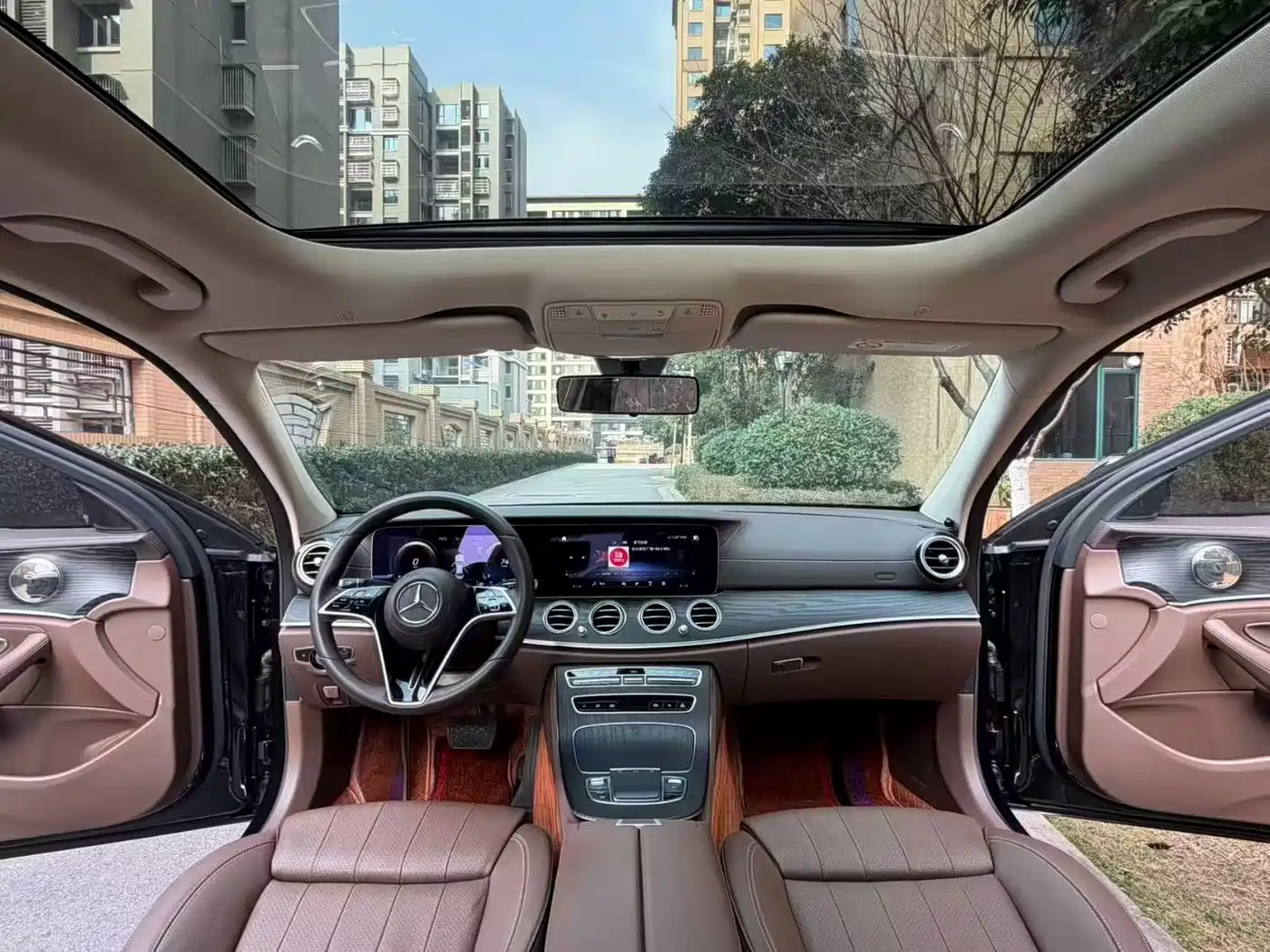 MERCEDES-BENZ E CLASS