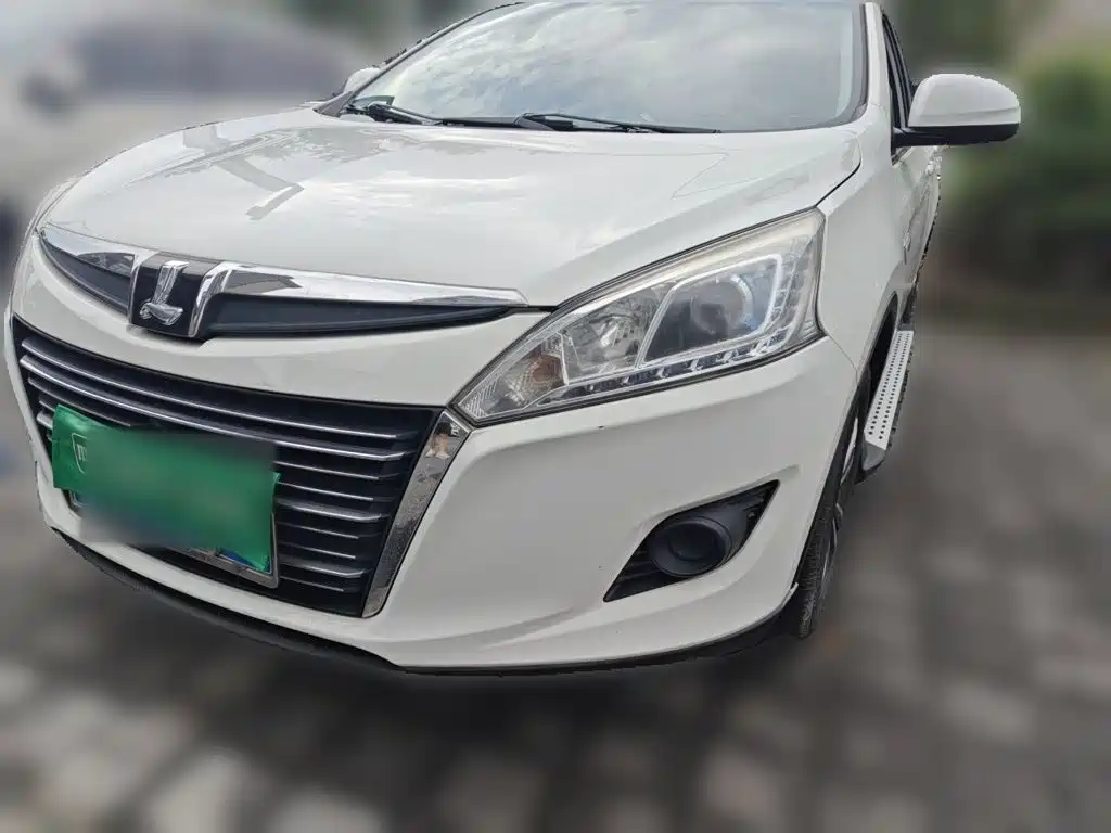 2016 Luxgen U6 SUV