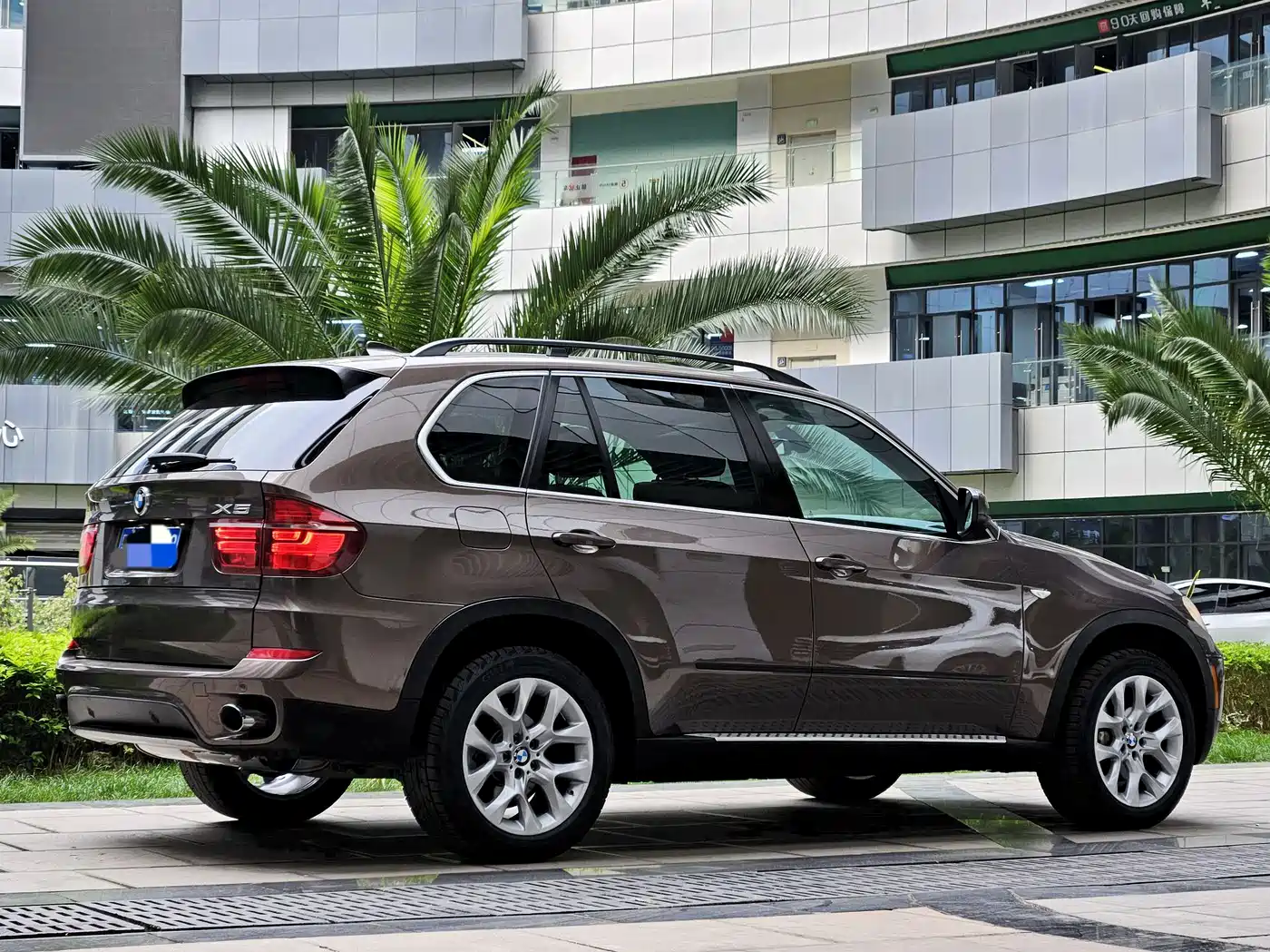 BMW X5 (Import) фото 5