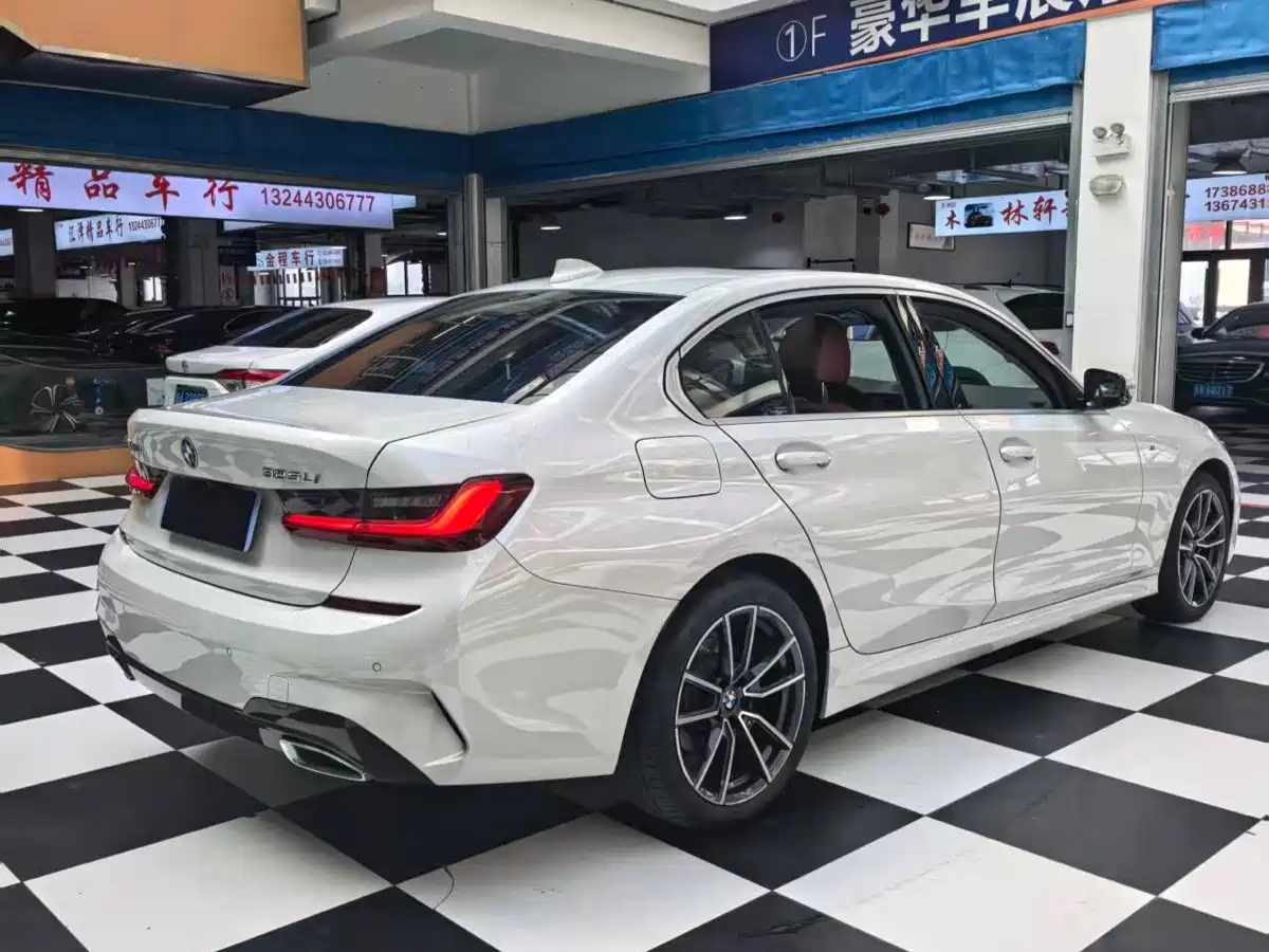 BMW 3 Series 2022 320Li M Sport Package фото 15