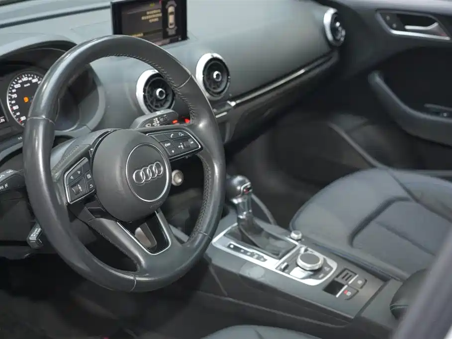 Audi A3 2020 Limousine 35 TFSI Fashion China VI фото 14