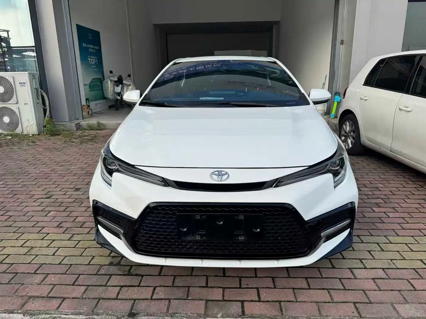 Toyota Levin 2021 185T CVT Sport Edition фото 2