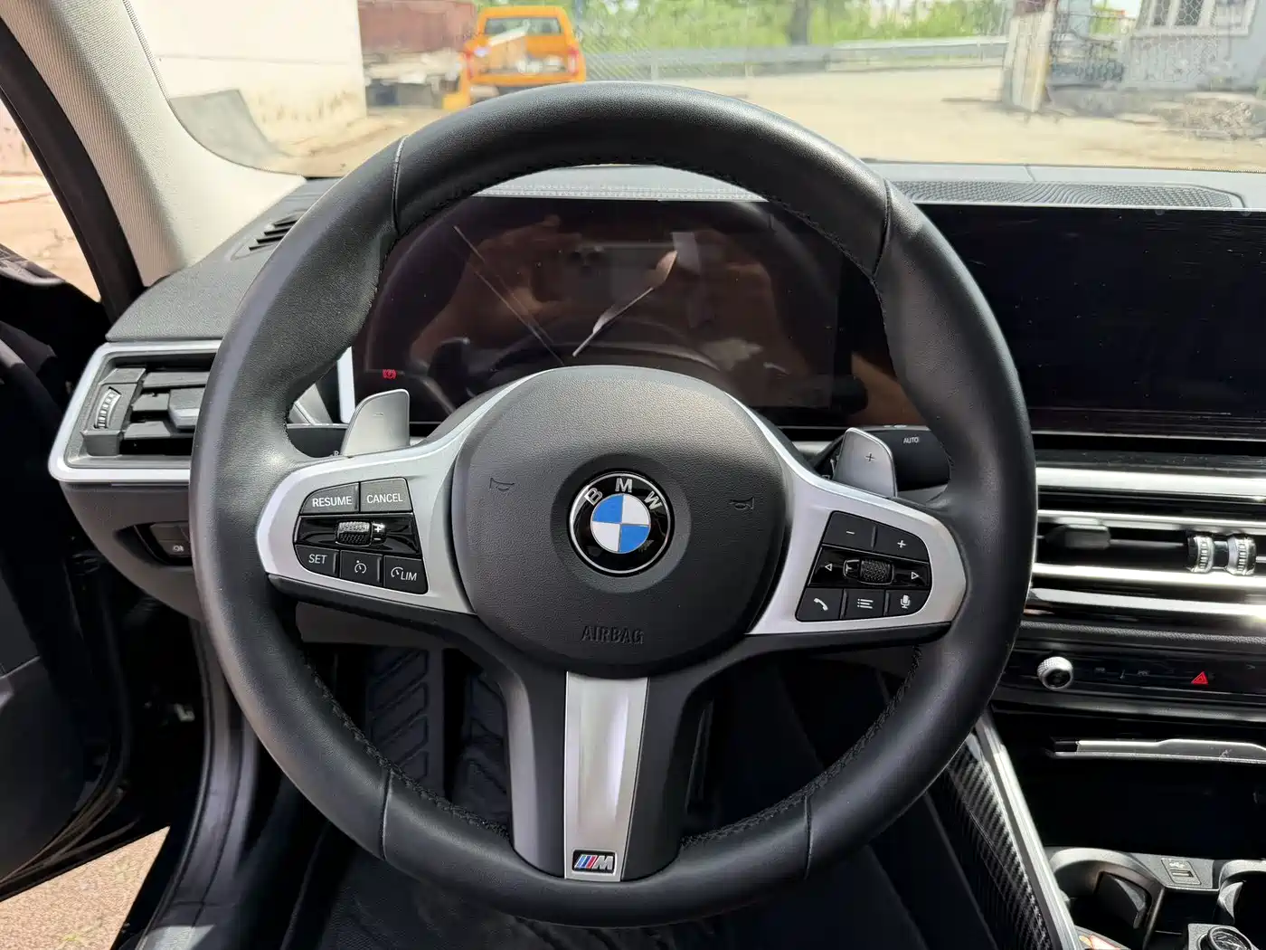 BMW 3 Series 2023 320Li M Sport Package фото 13