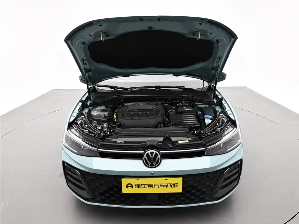 Volkswagen Passat 2025 Model Pro 380TSI Starlight Dragon Premium Edition фото 17