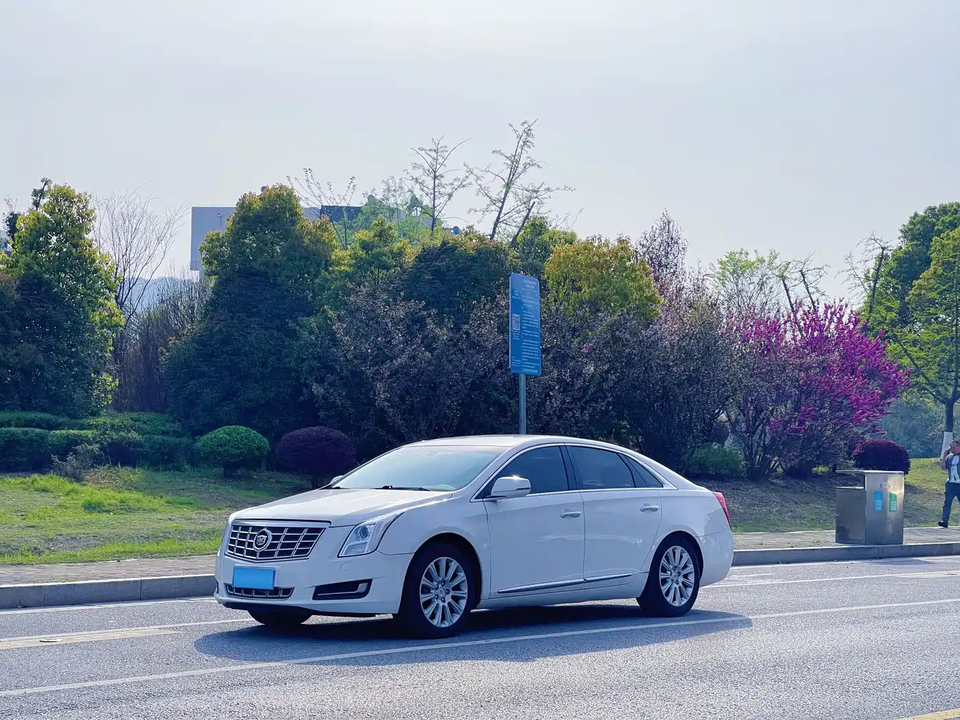 Cadillac XTS 2013 28T Luxury фото 17