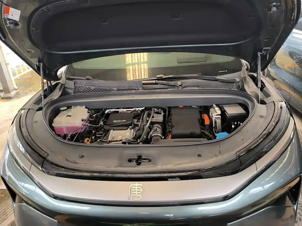 BYD Tang L 2025 2025 DM 175KM Drone Player Edition