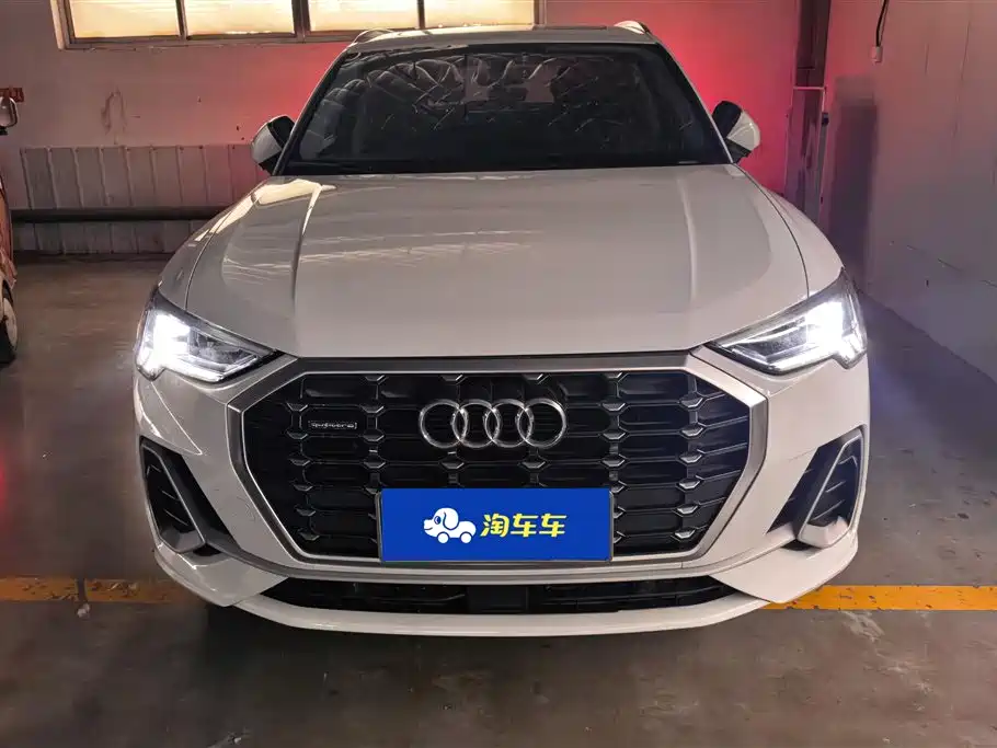 Audi Q3 2021 35 TFSI Fashion Sport фото 2