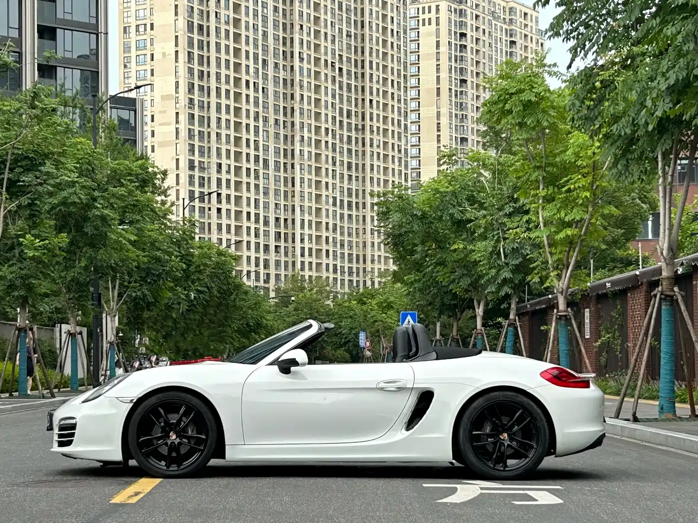Porsche Boxster 2013 2013 Boxster 2.7L