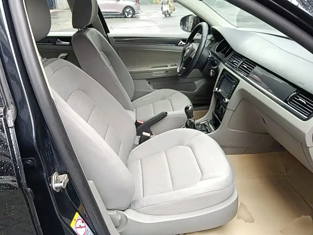 Фото 25 - Volkswagen Bora