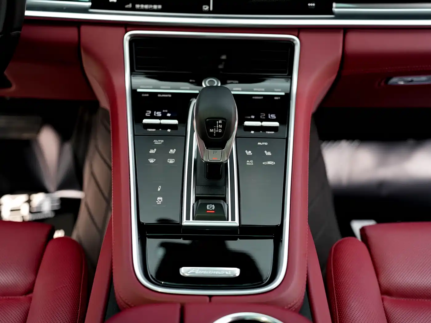 Porsche Panamera 2023 Panamera 2.9T Platinum Edition фото 10