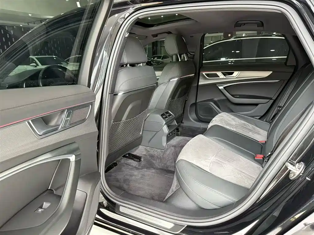 Audi A6L 2021 40 TFSI Luxury Sport фото 7