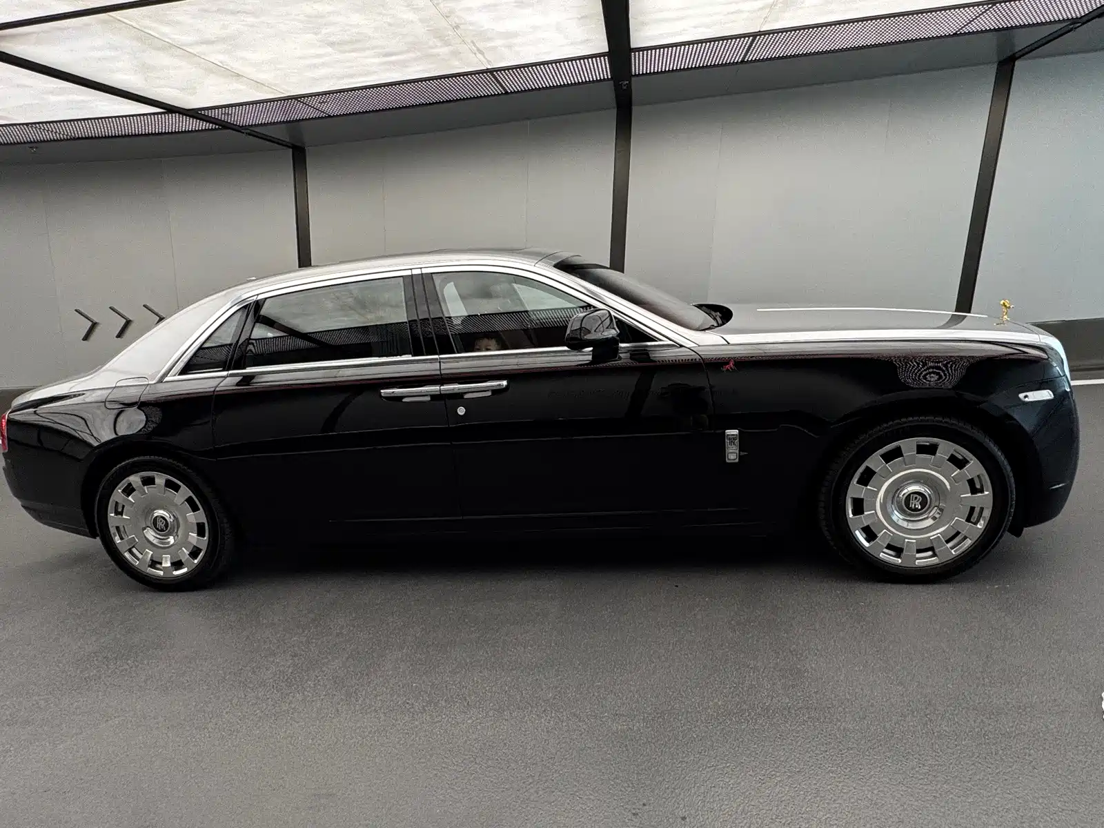 Фото 14 - Rolls-Royce Ghost