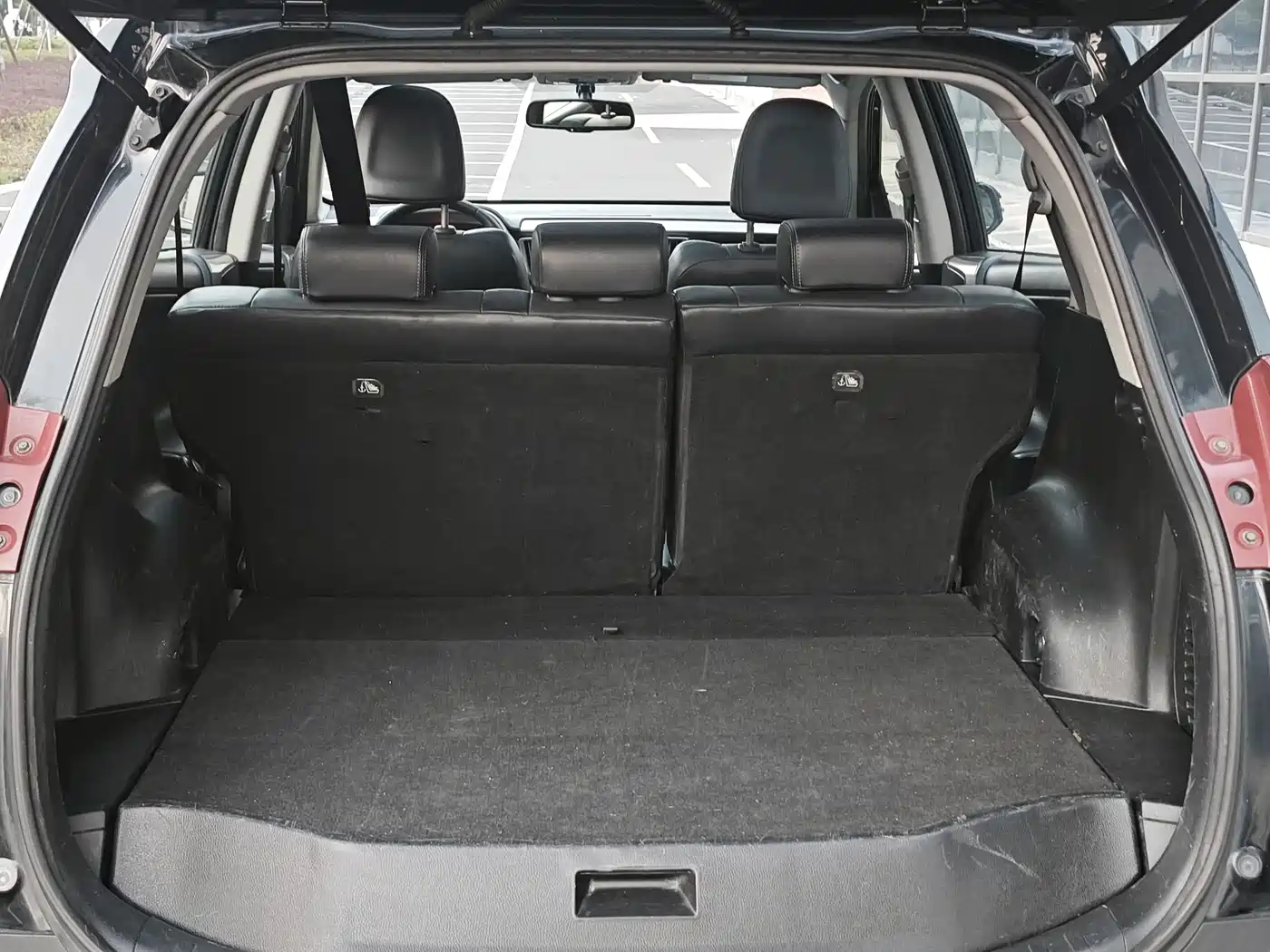 Toyota RAV4 Rongfang 2015 2.5L Automatic 4WD Elite Edition фото 17