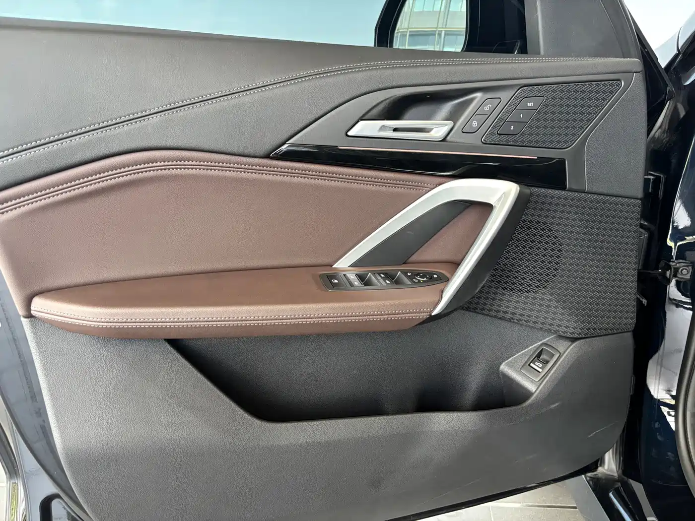BMW iX1 2025 2025 eDrive25L X Design Package